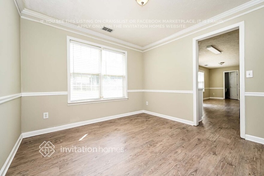 Building Photo - 4302 Glen Heights Way