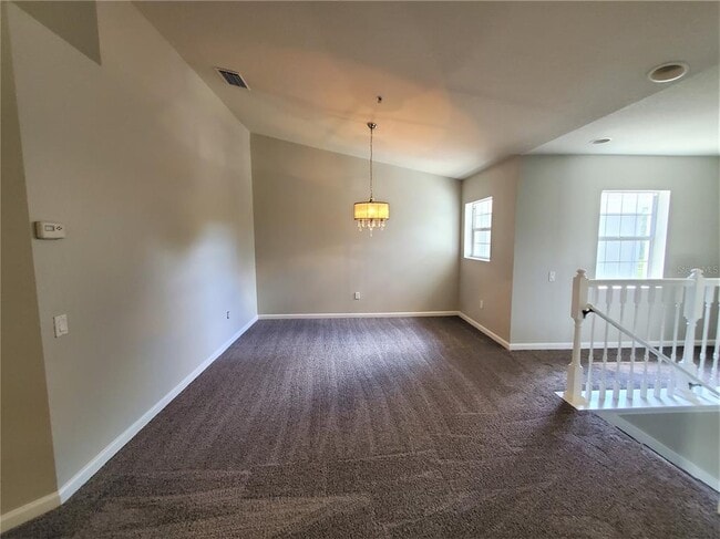 Building Photo - 2215 Kings Palace Dr