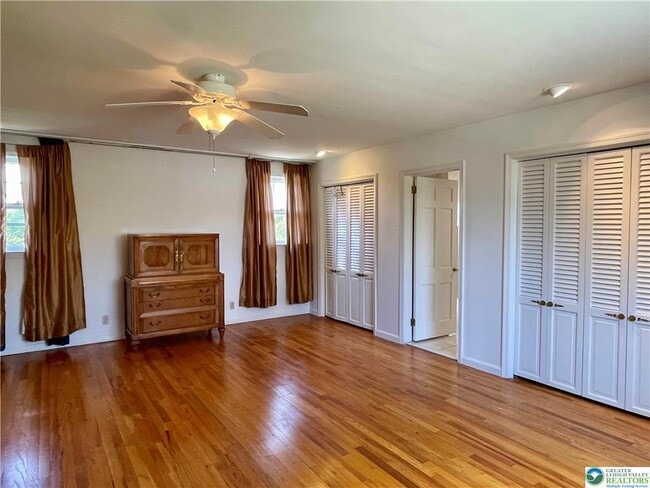 Building Photo - 1331 Armstrong Rd