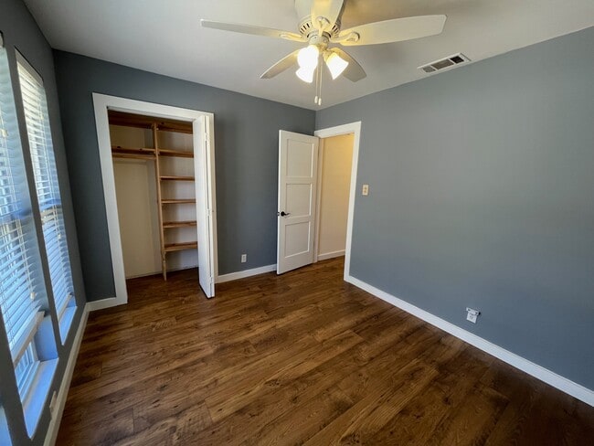 Building Photo - 11505 Murcia Dr