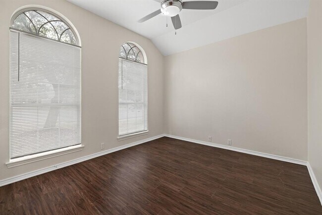 Building Photo - 3312 Porter Creek Cove
