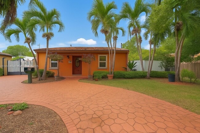 Primary Photo - Miami Springs Single Family Home