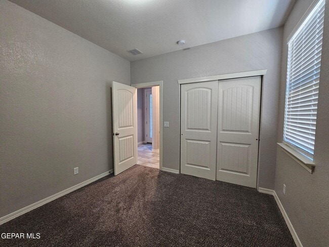 Building Photo - 3980 Desert Nomad Dr