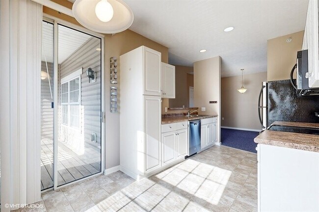 Building Photo - 322 Stockton Ridge