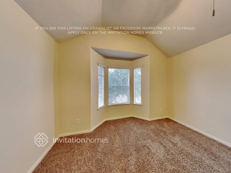 Building Photo - 21 Oakland Park Dr