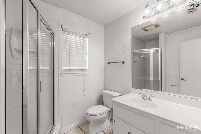 Building Photo - 5639 Johnson Rd