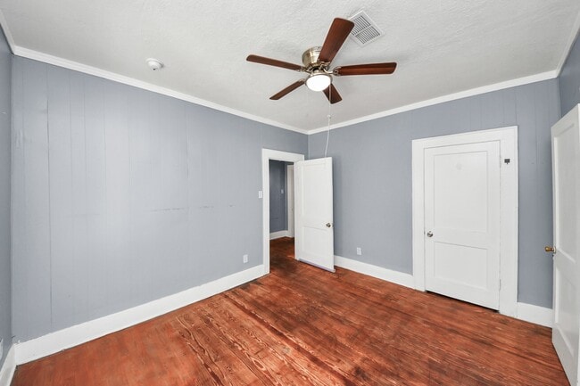 Building Photo - 3319 Holman St