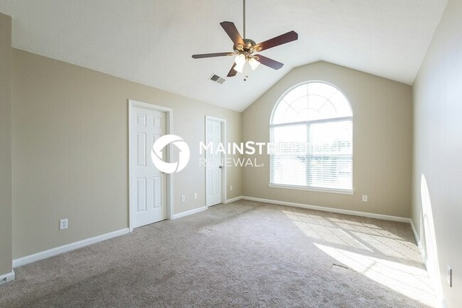 Building Photo - 3 Bedroom Pet-Friendly Home in Union City,...