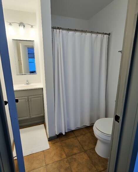 Building Photo - 326 New Salem Rd