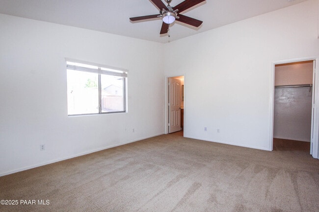 Building Photo - 1450 Taft Ave