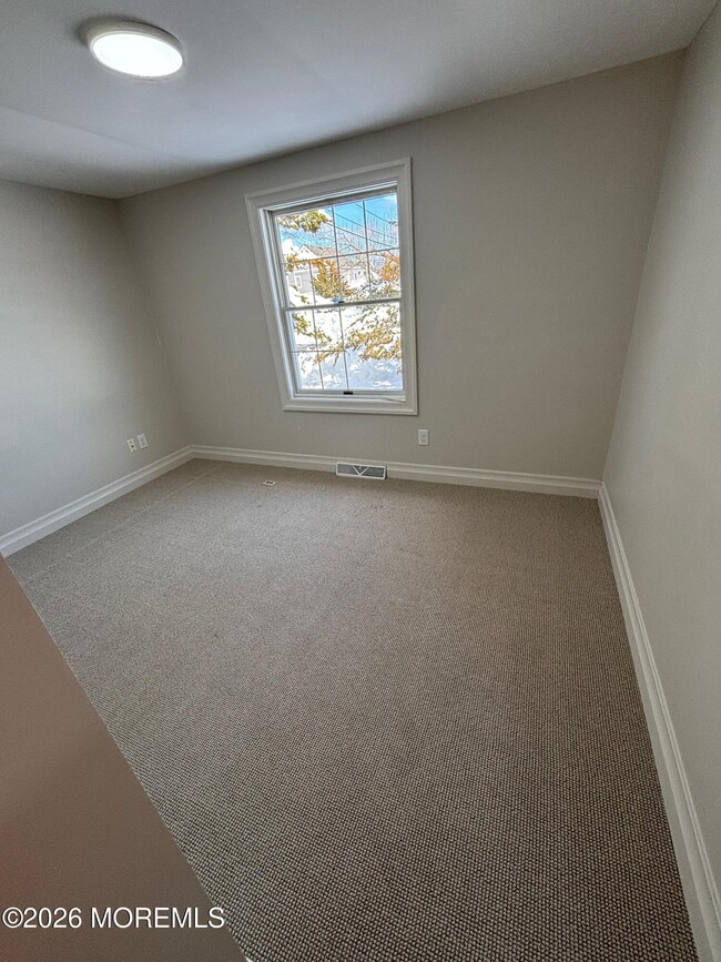 Building Photo - 1701 Tamiami Rd