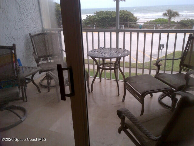 Building Photo - 301 S Miramar Ave