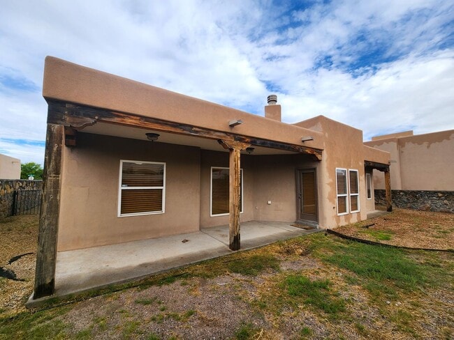 Building Photo - 2270 Spirit Rock Dr