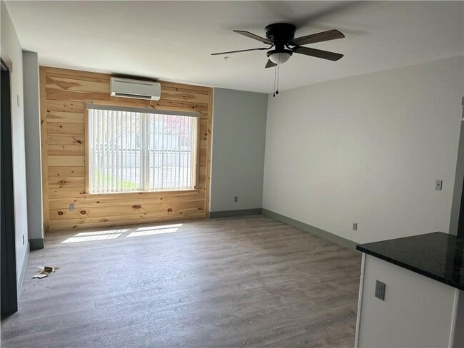 Building Photo - 20 Marblehead Ave