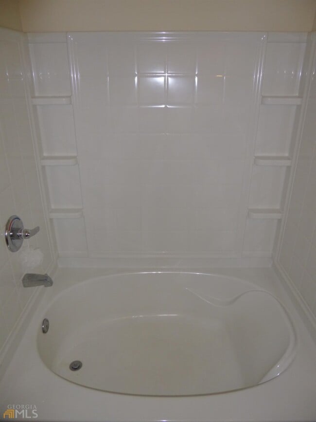 Building Photo - 1962 Grove Way