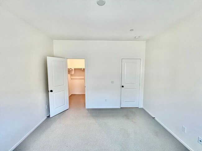 Building Photo - Move-In Special: $1,000 Off Your First Mon...