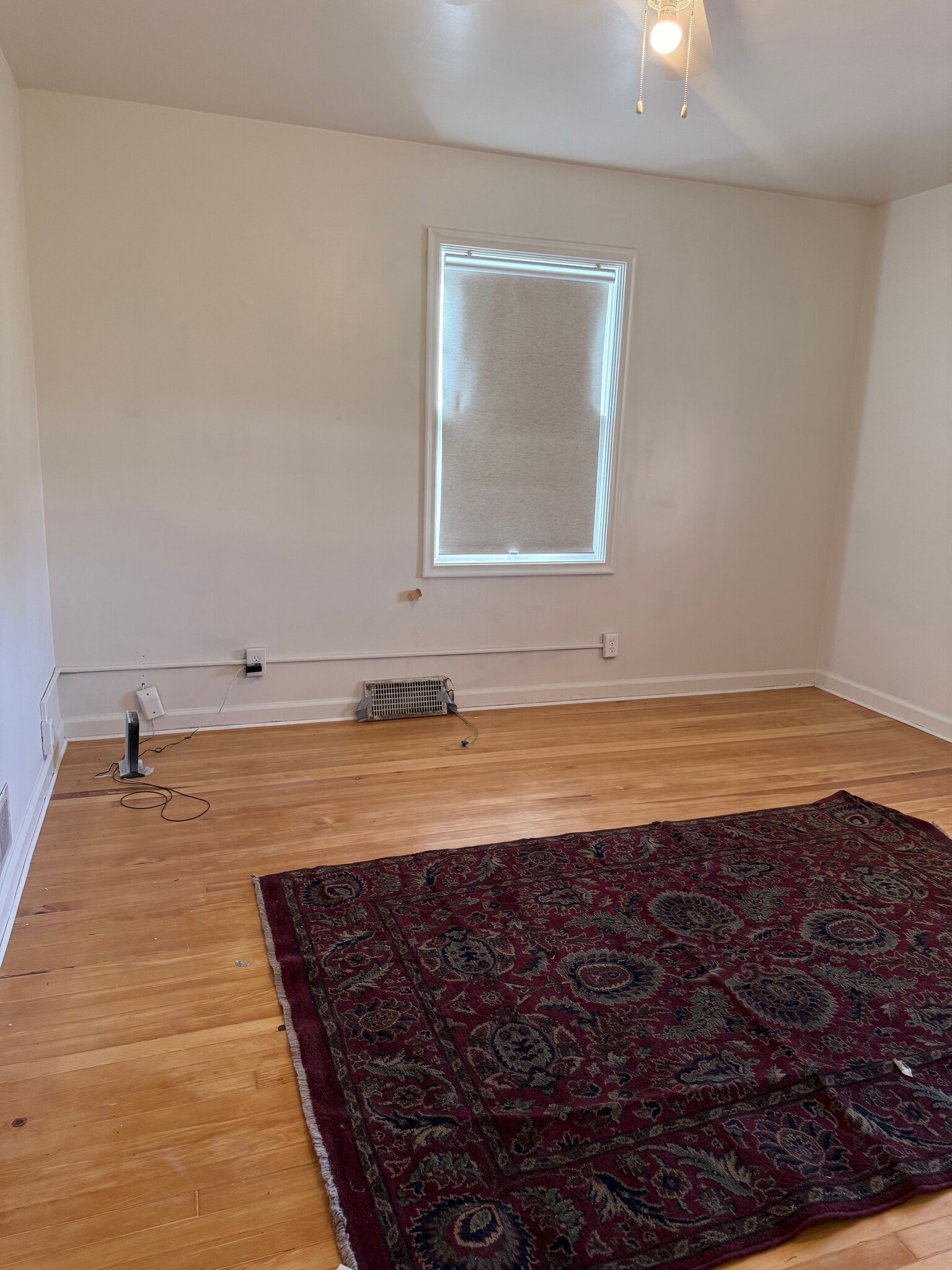 Building Photo - 3585 S 900 E