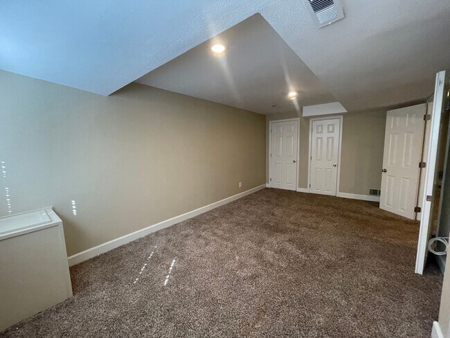 Building Photo - $0 DEPOSIT OPTION. LUXURIOUS 3BED/3.5 BATH TOWNHOME IN LONE TREE NEAR PARK MEADOWS