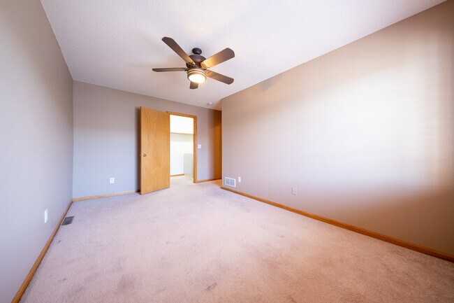 Building Photo - 2525 Cobble Hill Ct