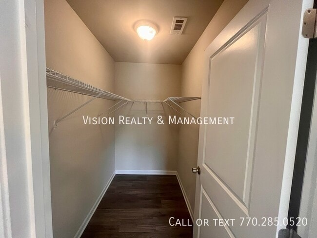 Building Photo - 8319 Triple Crown Dr