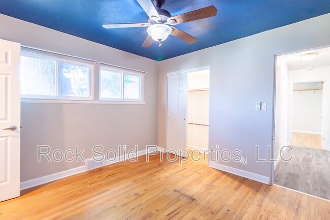 Building Photo - 1103 Platte Ave