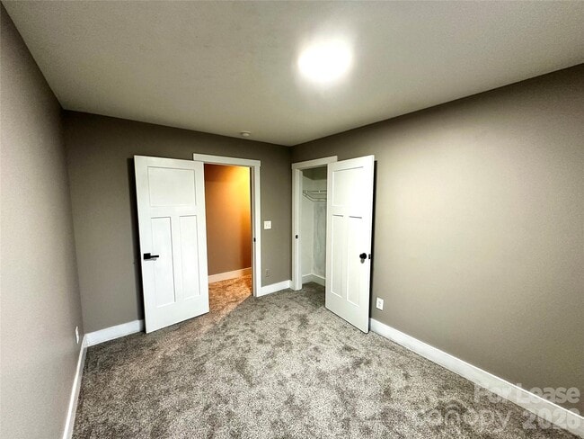 Building Photo - 110 Carpenter St