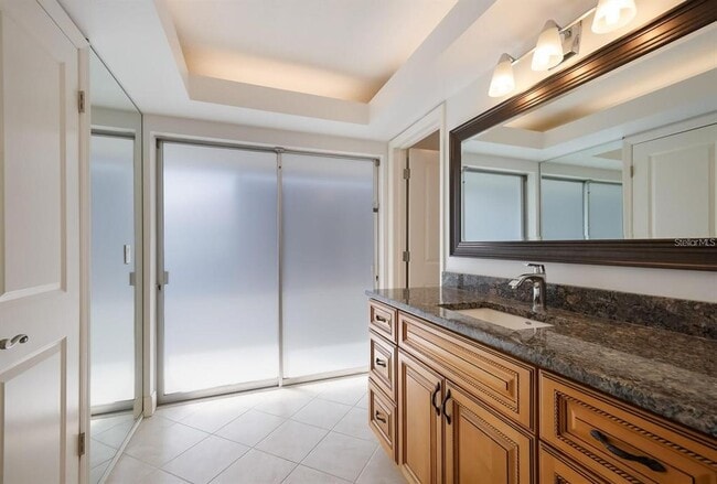 Building Photo - 567 Bird Key Dr