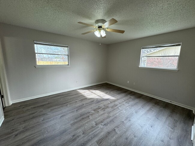 Building Photo - 3-Bedroom House for Rent in Killeen
