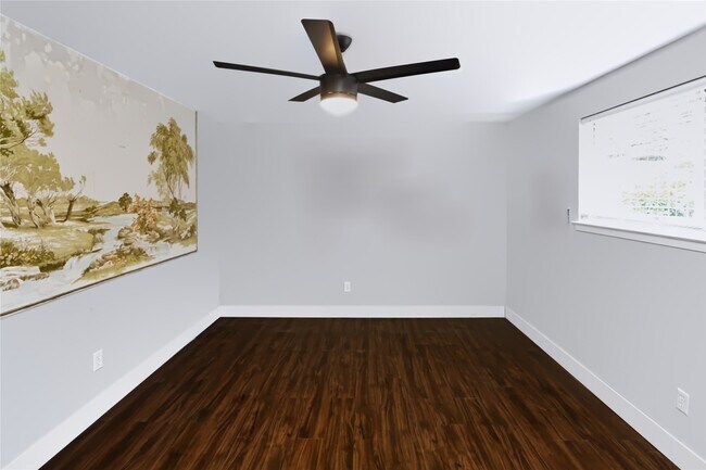Building Photo - 11930 Ashcroft Dr