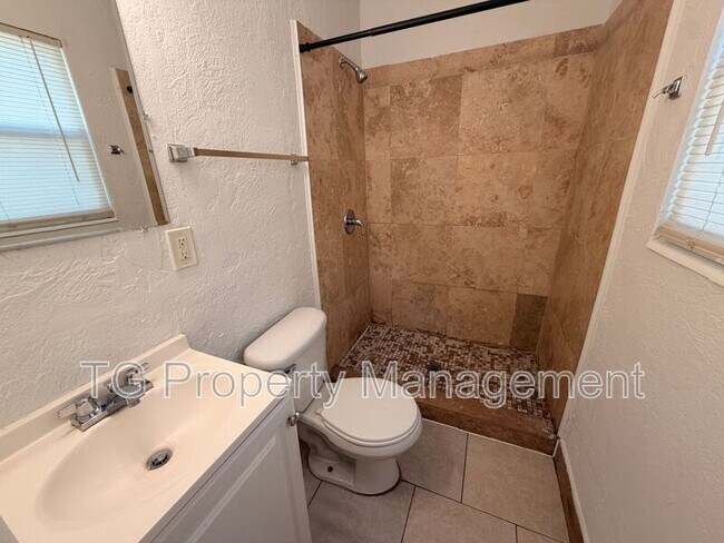 Building Photo - 6631 Bo Peep Dr N