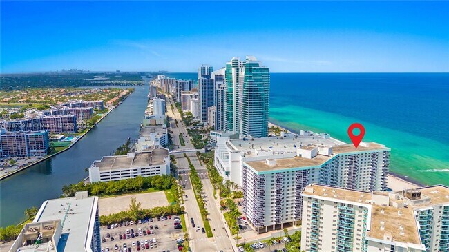 Building Photo - 3725 S Ocean Dr
