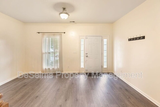 Building Photo - 1405 S Glenleigh Ct