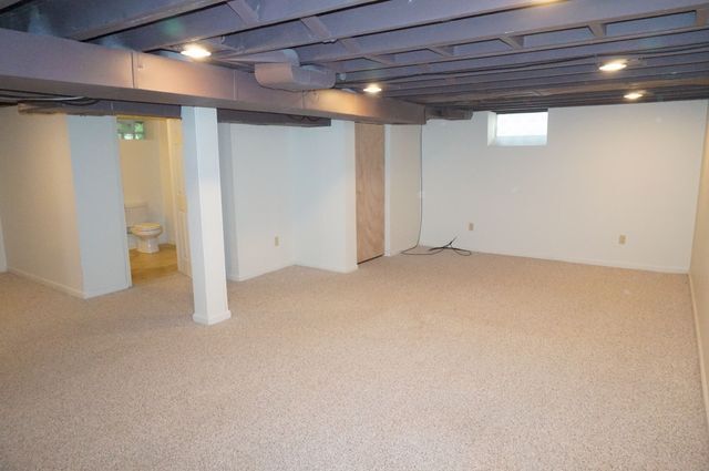 Building Photo - 301 N Edgeworth Ave