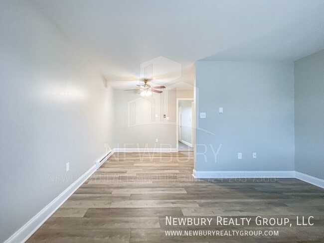 Building Photo - 31 Sunbury Estates