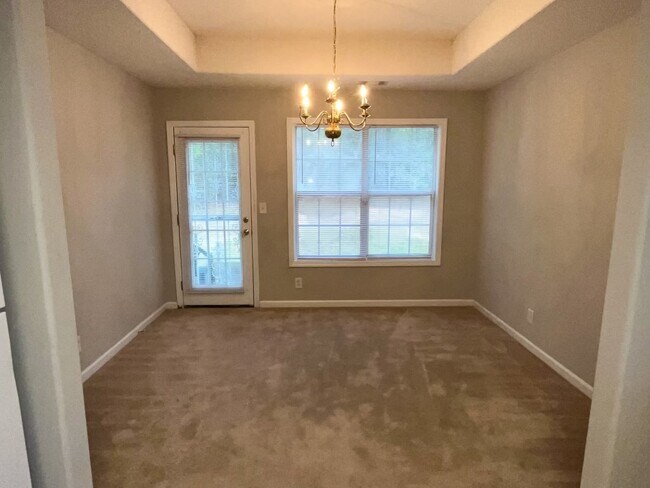 Dining Room - 119 Bradstone Cir