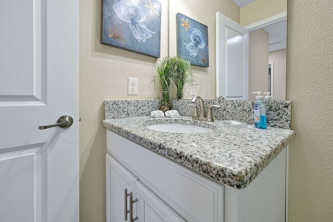 Building Photo - 5424 Solterra Cir