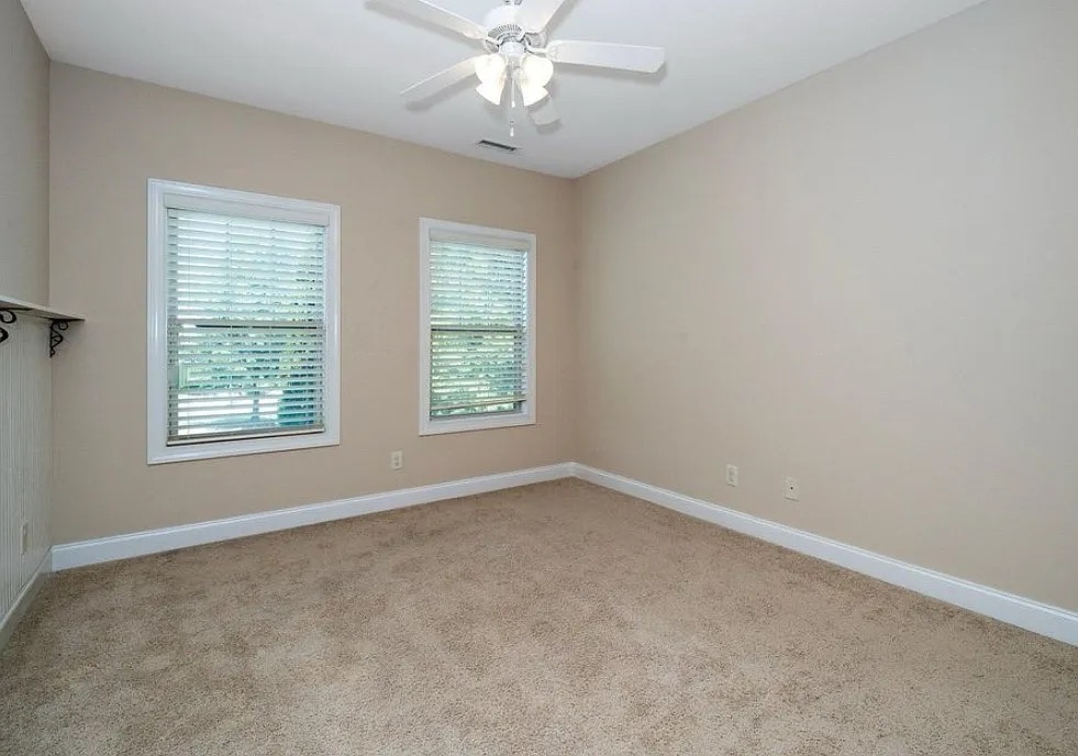 Building Photo - Room in Townhome on Indigo Ridge Pl