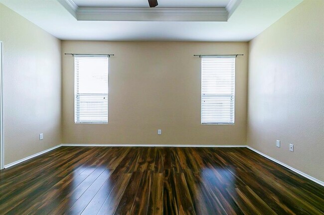 Building Photo - 20114 Brookwood Holw