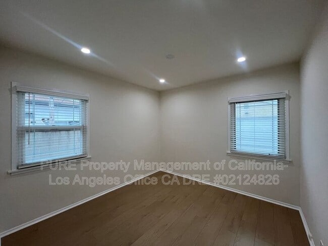 Building Photo - 10306 Buford Ave