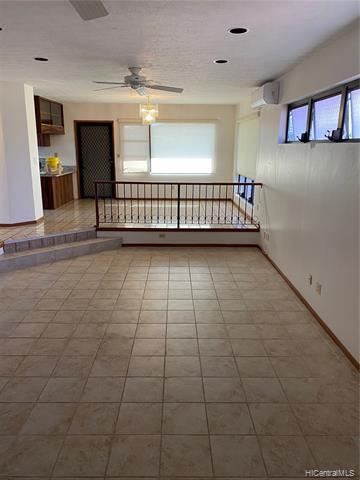 Building Photo - 1580 Ala Hahanui St