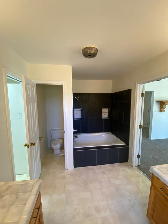 Building Photo - Big and Spacious Four Bedroom Home on the ...