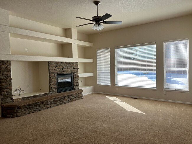 Building Photo - Very Nice 4-Bdrm Rancher in Meridian Ranch