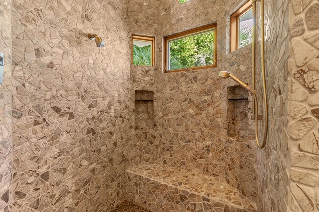 Building Photo - 83054 S Bay Dr