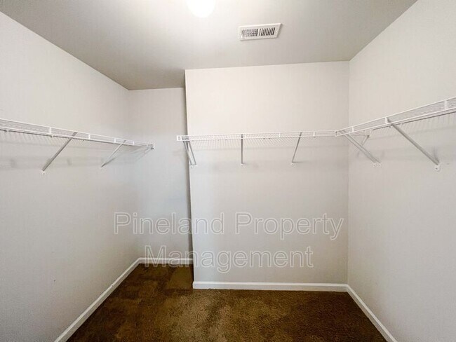 Building Photo - 1417 Demila Dr