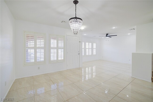 Building Photo - 2120 Waterlily View St