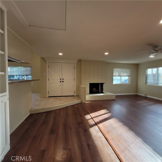 Building Photo - 3681 Howard Ave