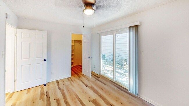 Building Photo - Central Austin One Bedroom Gem – Walk to Central Market!