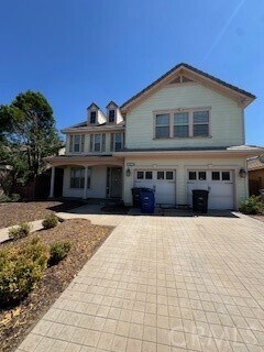 Building Photo - 3057 Hawthorne Rd