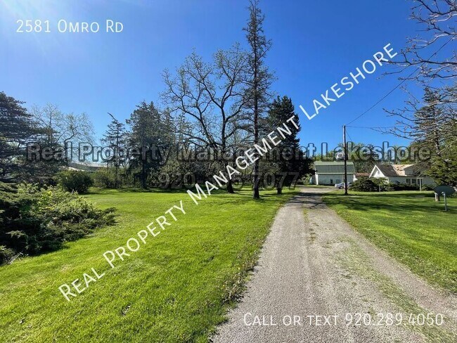 Building Photo - 2581 Omro Rd