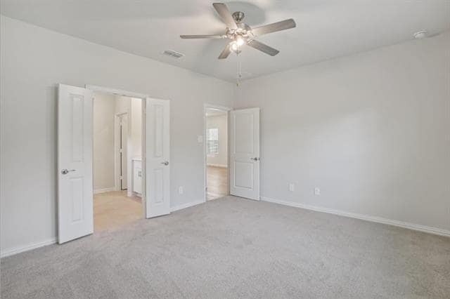 Building Photo - 705 Leavenworth Dr